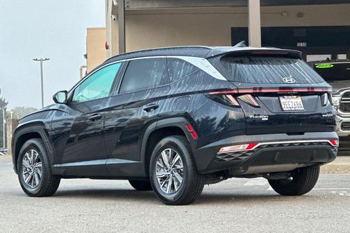 2022 Hyundai TUCSON Hybrid Blue