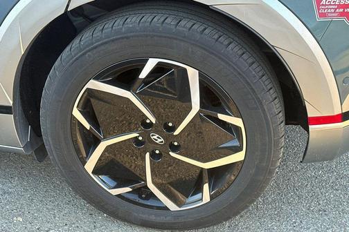 2024 Hyundai IONIQ 5 Limited