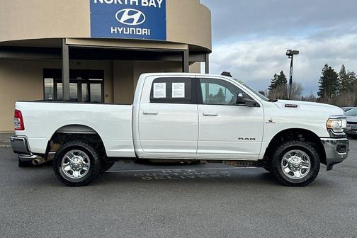 2022 RAM 2500 Big Horn Crew Cab 4x4 6'4' Box