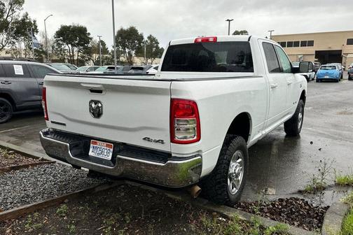 2022 RAM 2500 Big Horn Crew Cab 4x4 6'4' Box