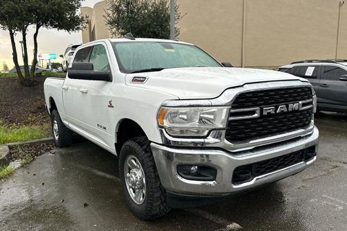 2022 RAM 2500 Big Horn Crew Cab 4x4 6'4' Box