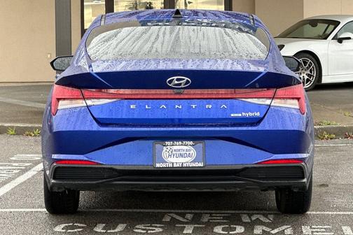 2022 Hyundai ELANTRA HEV Blue