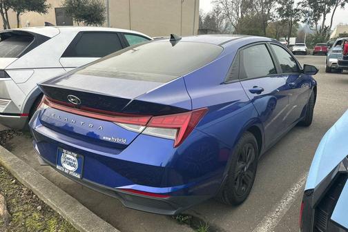 2022 Hyundai ELANTRA HEV Blue