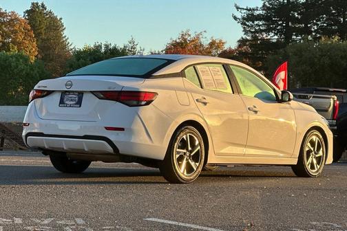2024 Nissan Sentra SV