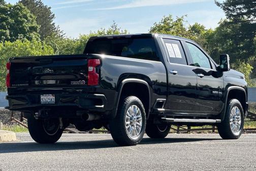 Black 2022 Chevrolet Silverado 3500 High Country