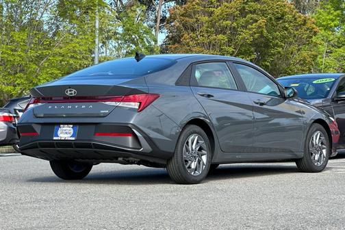 Amazon Gray 2026 Hyundai ELANTRA HEV Blue
