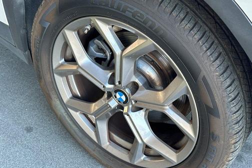 2023 BMW X4 xDrive30i