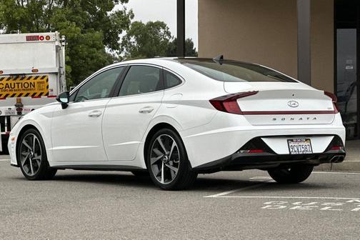 2023 Hyundai SONATA SEL Plus