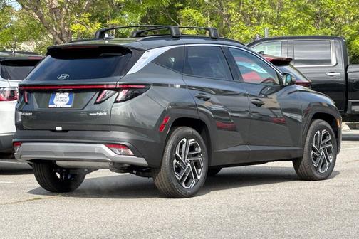 Amazon Gray 2026 Hyundai TUCSON Hybrid Limited