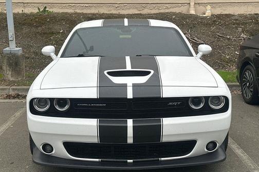 2015 Dodge Challenger SRT 392