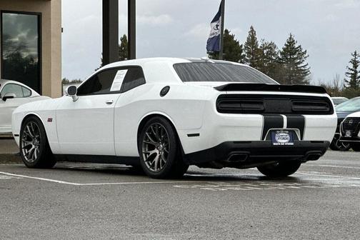 2015 Dodge Challenger SRT 392