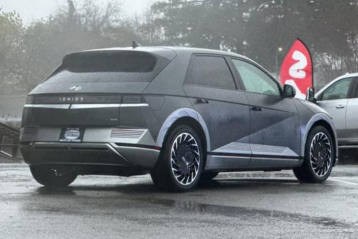 2024 Hyundai IONIQ 5 Limited