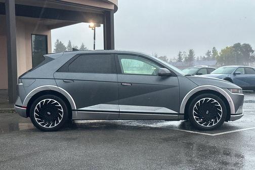 2024 Hyundai IONIQ 5 Limited