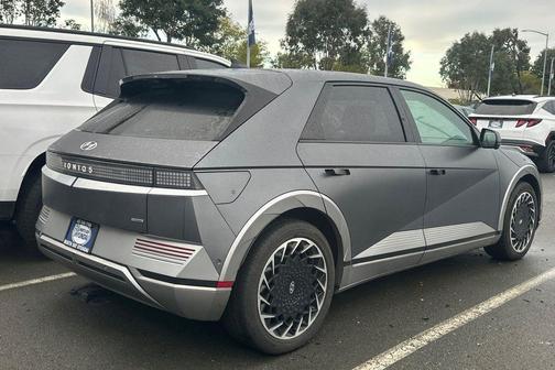 2024 Hyundai IONIQ 5 Limited