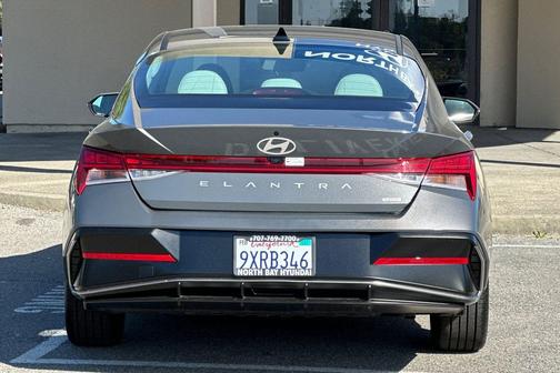 Ecotronic Gray 2025 Hyundai ELANTRA HEV Limited