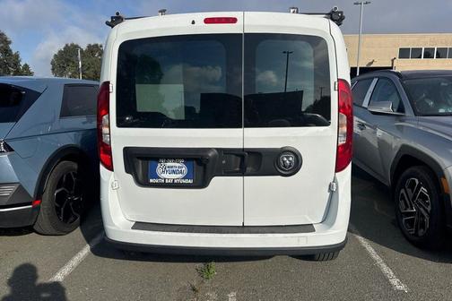 Bright White 2022 RAM ProMaster City Tradesman