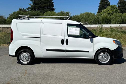 Bright White 2022 RAM ProMaster City Tradesman