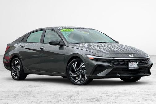 2025 Hyundai ELANTRA Sport