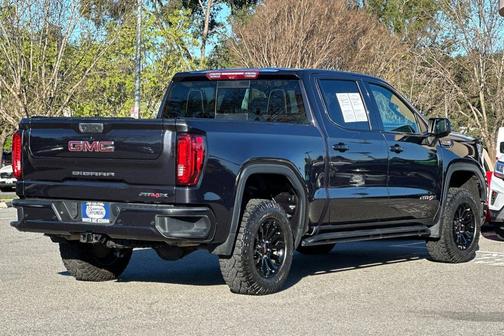 2022 GMC Sierra 1500 AT4X