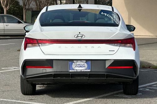 2026 Hyundai ELANTRA HEV Blue