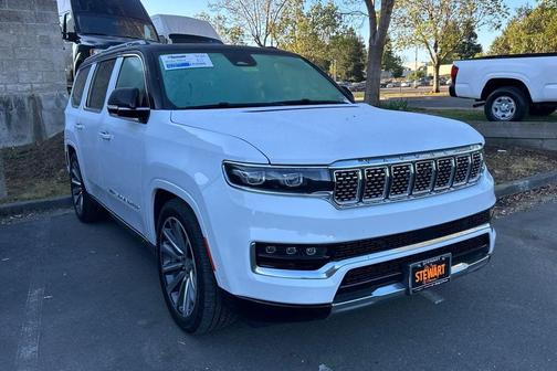 Bright White Clearcoat 2023 Jeep Grand Wagoneer Series II 4x4