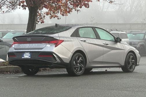 2026 Hyundai ELANTRA Sport