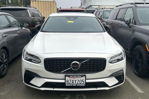2021 Volvo S90 Recharge Plug-In Hybrid T8 R-Design