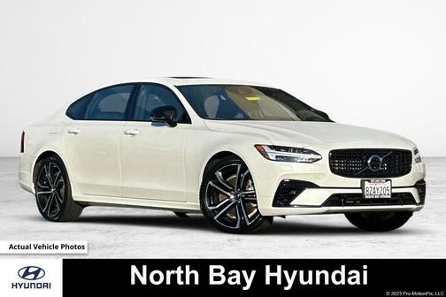 2021 Volvo S90 Recharge Plug-In Hybrid T8 R-Design