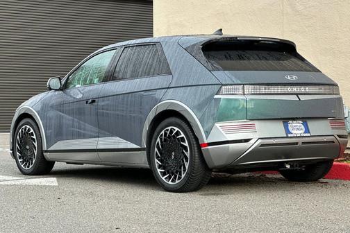 2024 Hyundai IONIQ 5 Limited