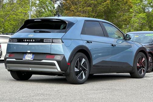 Lucid Blue 2026 Hyundai IONIQ 5 SEL