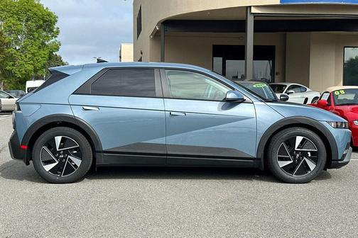 Lucid Blue 2026 Hyundai IONIQ 5 SEL