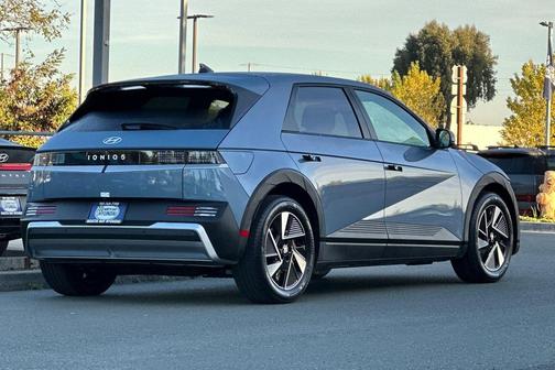 2026 Hyundai IONIQ 5 SEL