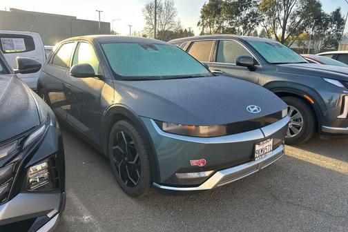 2024 Hyundai IONIQ 5 SEL