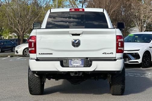 2023 RAM 2500 Laramie Crew Cab 4x4 6'4' Box