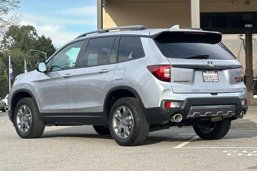 2024 Honda Passport AWD TrailSport
