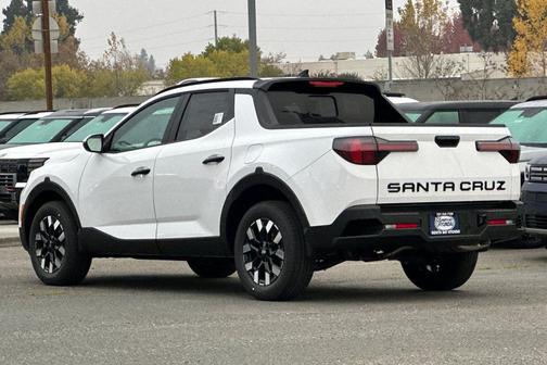 2026 Hyundai SANTA CRUZ SEL Activity