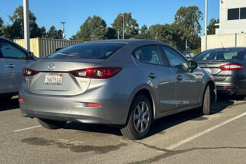 2014 Mazda Mazda3 i Sport