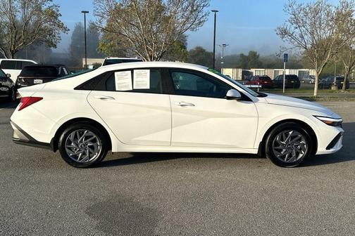 2025 Hyundai ELANTRA HEV Blue