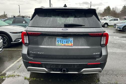 2025 Ford Explorer Platinum
