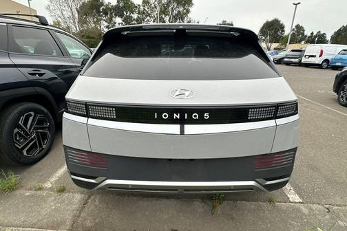Cyber Gray 2024 Hyundai IONIQ 5 SEL