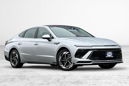 Aero Silver 2025 Hyundai SONATA SEL