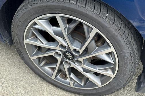 Lakeside Blue 2020 Hyundai ELANTRA Limited