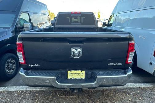 2024 RAM 3500 Tradesman Crew Cab 4x4 8' Box