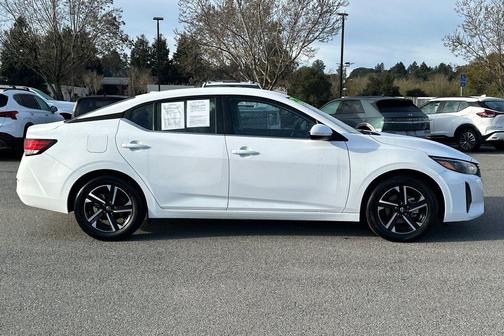 2025 Nissan Sentra SV