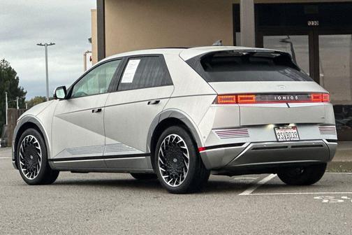 2024 Hyundai IONIQ 5 Limited