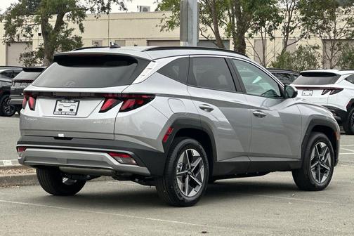 2025 Hyundai TUCSON Plug-In Hybrid SEL