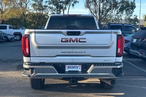 2022 GMC Sierra 2500 SLT