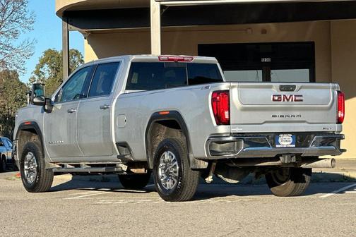 2022 GMC Sierra 2500 SLT