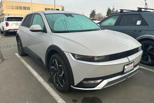 2024 Hyundai IONIQ 5 SEL