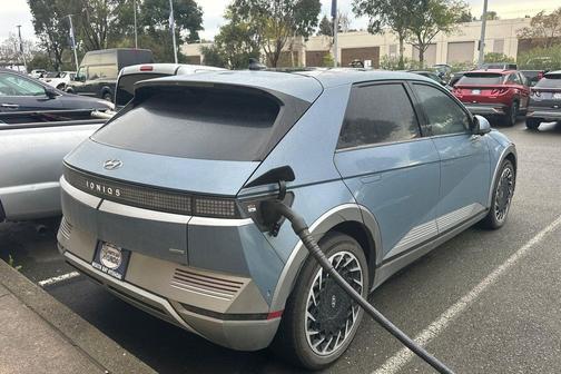 2024 Hyundai IONIQ 5 Limited